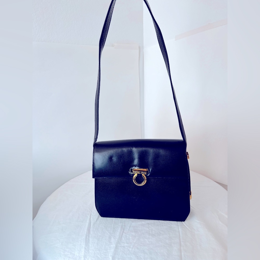 Salvatore Ferragamo vintage, black leather handbag